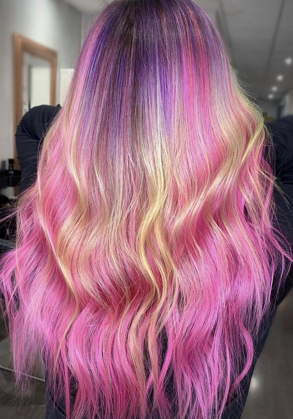 Pink and purple fashion colour on Instagram