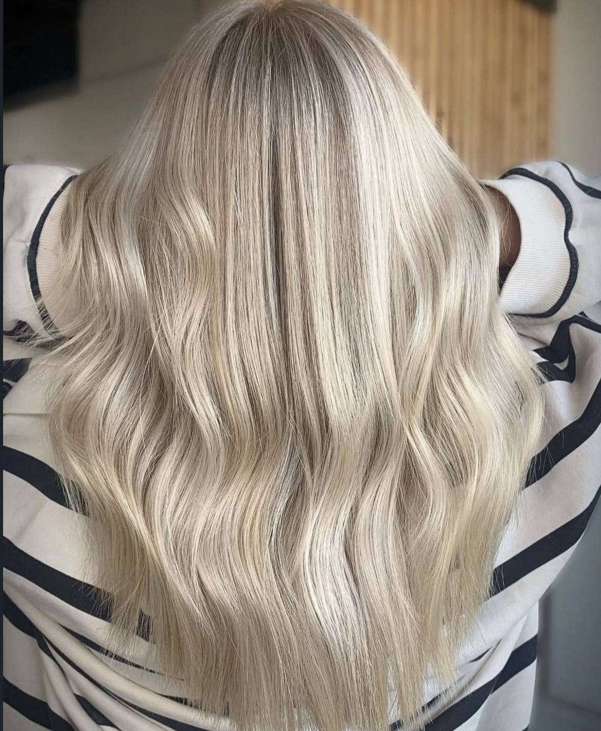Icy platinum waves
